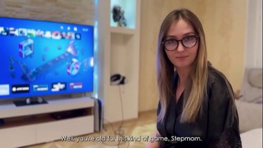 Stepson fucks stepmom while shes in virtual reality xnxx video com